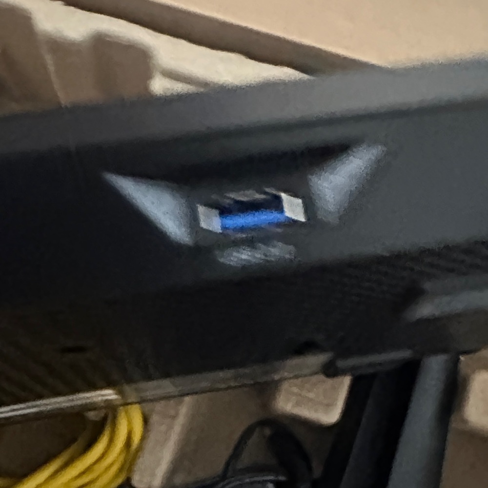 NETGEAR Nighthawk AC1900 WiFi Router - Black - Picture 6 of 7